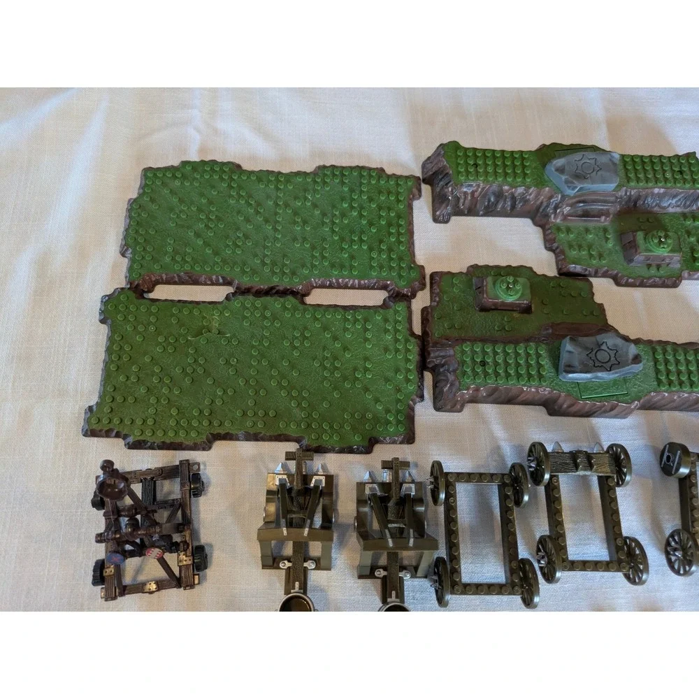 Mega Bloks Dragons‎ Krystal Wars Castle Parts Figures AccessorsLot Terrain 9883